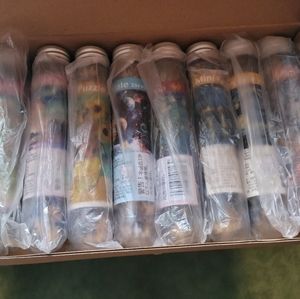 Box of 8 mini puzzles